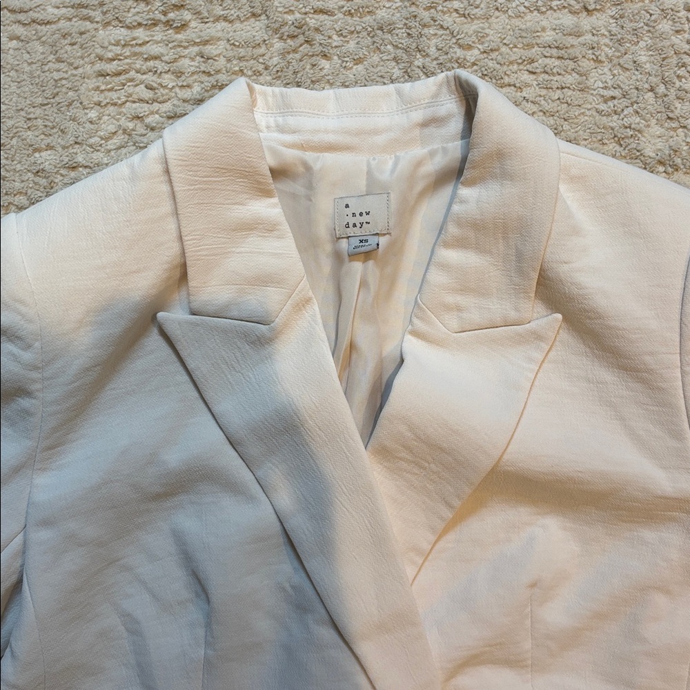 Target A New Day Signature Crepe Blazer - Picture 5 of 10